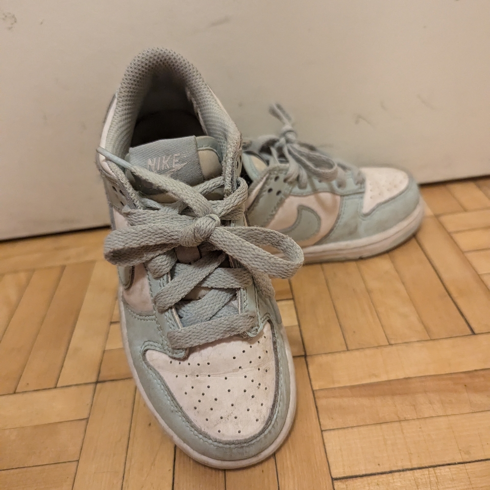 Nike Gray and White Sneakers with Mixed Material Design